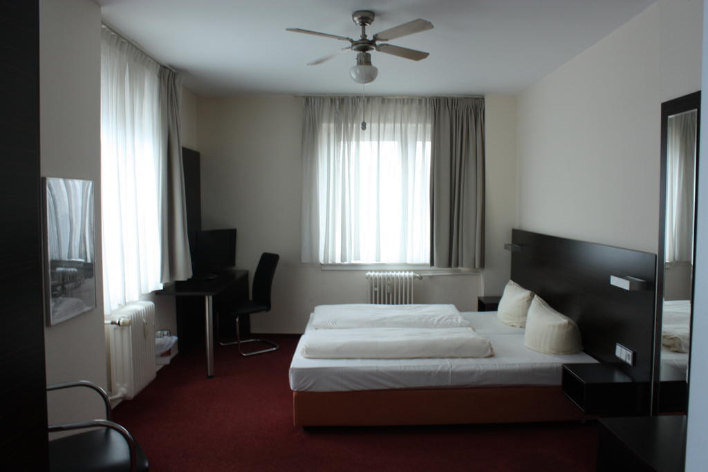 Fair Hotel Frankfurt - An Der Messe Frankfurt am Main Exteriör bild